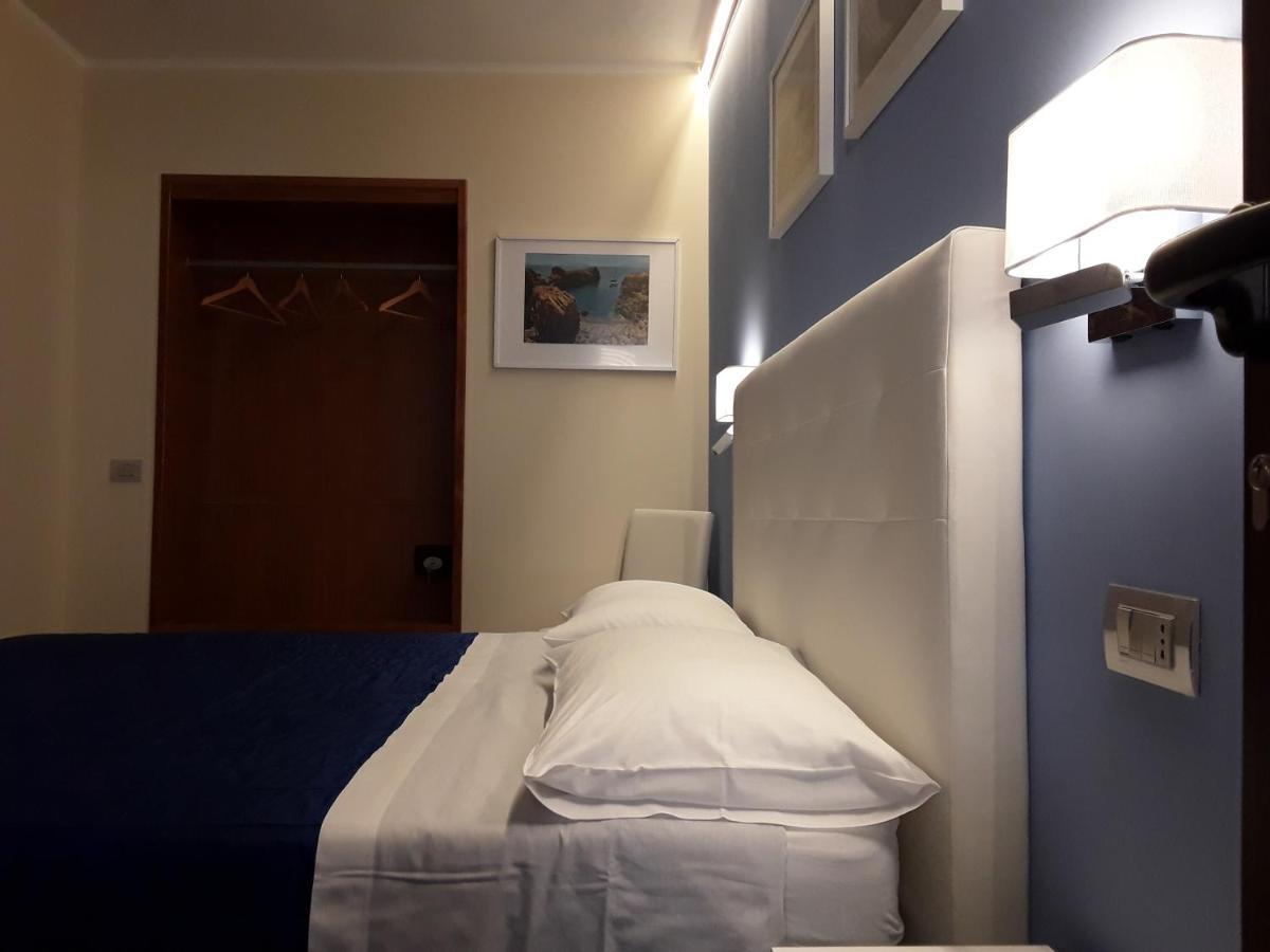 Al Castello B&B 밀라초 외부 사진