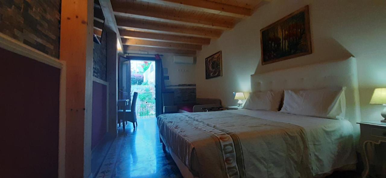 Al Castello B&B 밀라초 외부 사진